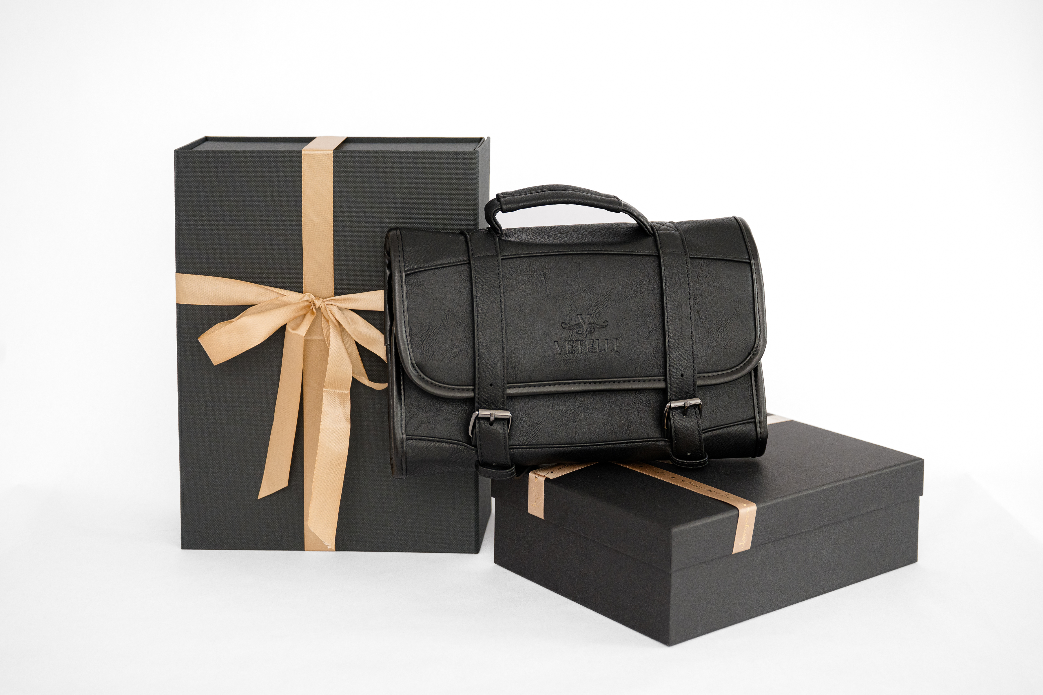 The Hanging Dopp Kit The Hanging Dopp Kit